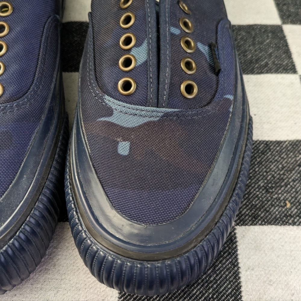 Vans Authentic HF Dress Blues Navy Camo Women 9.5 VNOA3MU1UL5108 Cap Toe NWT - Picture 2 of 10